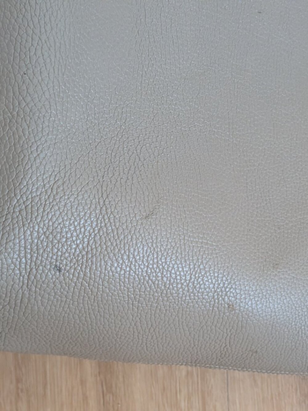 Cuyana Leather Tote Bag Taupe Pebbled Minimalist Shoulder Bag Work Everyday READ - Picture 5 of 16